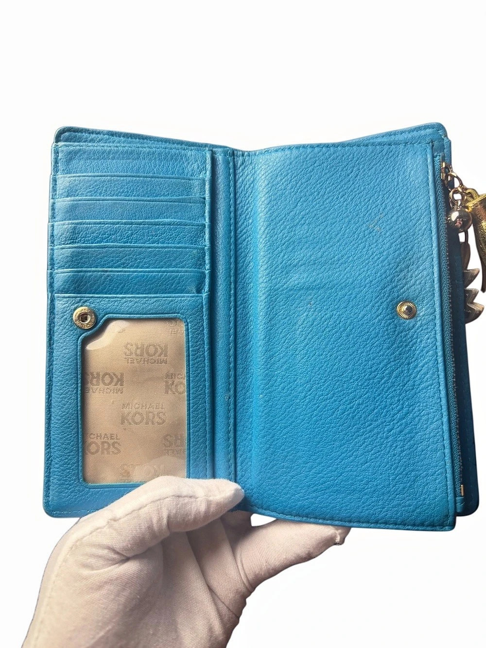 Michael Kors Turquoise Wallet – Pre-Owned - Picture 6 of 11